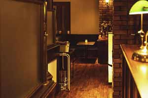 竹ノ塚で一番の老舗キャバクラ高級店ルパン乃小屋の店内MAP6